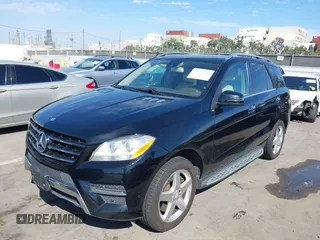 2013 Mercedes-Benz M 550 with VIN 4JGDA7DB3DA148853, listed as a IAAI auction lot 41659913 with 203,055 mi miles and . Bid and sale history available at DreamBid. Image 6.