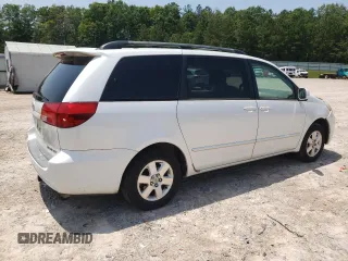 2004 Toyota Sienna XLE z VIN 5TDZA22C34S130347, wystawiony jako Copart lot #59532885 z przebiegiem 203 042 mil mil oraz Szkoda całkowita • Salvage title. Historia ofert i sprzedaży dostępna na DreamBid. Obrazek 3.