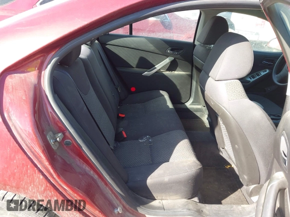 2010 Pontiac G6 w/1SB with VIN 1G2ZA5E08A4151421, listed as a IAAI auction lot 41801470 with 97,664 mi miles. Bid and sale history available at carsss.com. Image 8.