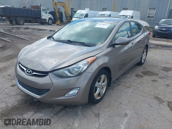 2013 Hyundai Elantra Limited с VIN 5NPDH4AE6DH171453, выставлен на аукционе IAAI как лот 42198633 с пробегом 183 190 миль миль и . История ставок и продаж доступна на DreamBid. Изображение 2.