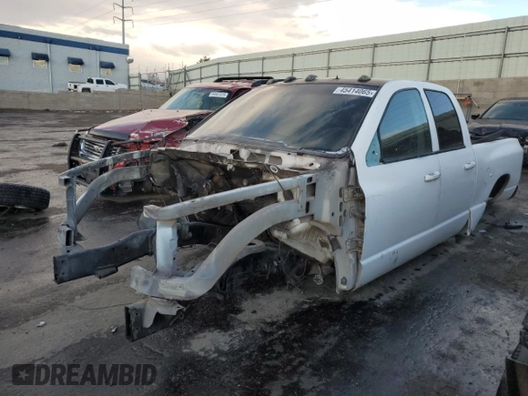2006 Dodge 2500 SLT z VIN 1D7KS28C56J171378, wystawiony jako Copart lot #45414065 z przebiegiem Nie podano mil oraz Szkoda całkowita • Salvage title. Historia ofert i sprzedaży dostępna na DreamBid. Obrazek 1.
