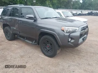 2022 Toyota 4Runner SR5 Premium с VIN JTENU5JR0N5983420, выставлен на аукционе IAAI как лот 42198705 с пробегом 48 319 миль миль и . История ставок и продаж доступна на DreamBid. Изображение 1.