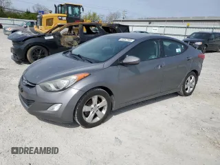 2013 Hyundai Elantra GLS z VIN 5NPDH4AE8DH207773, wystawiony jako Copart lot #53267505 z przebiegiem 144 775 mil mil oraz Szkoda całkowita • Salvage title. Historia ofert i sprzedaży dostępna na DreamBid. Obrazek 1.