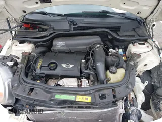 2011 MINI Convertible S с VIN WMWZP3C57BTX82937, выставлен на аукционе IAAI как лот 42389373 с пробегом 60 651 миль миль и . История ставок и продаж доступна на DreamBid. Изображение 10.