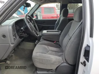 2004 Chevrolet Silverado 3500 with VIN 1GCJC39G84E193598, listed as a Copart auction lot 41412585 with 99,910 mi miles and Salvage Title. Bid and sale history available at carsss.com. Image 7.