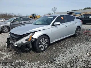 2020 Nissan Altima 2.5 S with VIN 1N4BL4BV0LC130546, listed as a Copart auction lot 48065515 with 140,689 mi miles and Salvage Title. Bid and sale history available at carsss.com. Image 1.