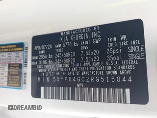 2024 Kia Telluride S with VIN 5XYP64GC2RG515044, listed as a IAAI auction lot 42345367 with 7,981 mi miles and . Bid and sale history available at DreamBid. Image 9.