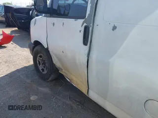 2007 Chevrolet Express Cargo with VIN 1GCFG15X971128422, listed as a IAAI auction lot 42600669 with Not provided miles and . Bid and sale history available at DreamBid. Image 6.