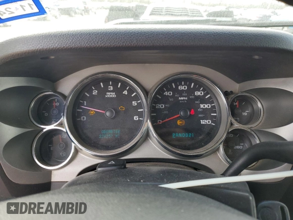2007 Chevrolet Silverado 1500 Work Truck with VIN 2GCEC13C971601446, listed as a Copart auction lot 44167295 with 228,257 mi miles and Salvage Title. Bid and sale history available at DreamBid. Image 9.