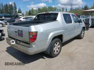 2006 Honda Ridgeline RTL with VIN 2HJYK16516H549986, listed as a IAAI auction lot 42084810 with 298,170 mi miles. Bid and sale history available at carsss.com. Image 4.