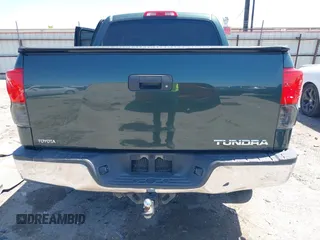 2008 Toyota Tundra with VIN 5TFET54118X024646, listed as a IAAI auction lot 41925739 with 271,062 mi miles and . Bid and sale history available at DreamBid. Image 16.
