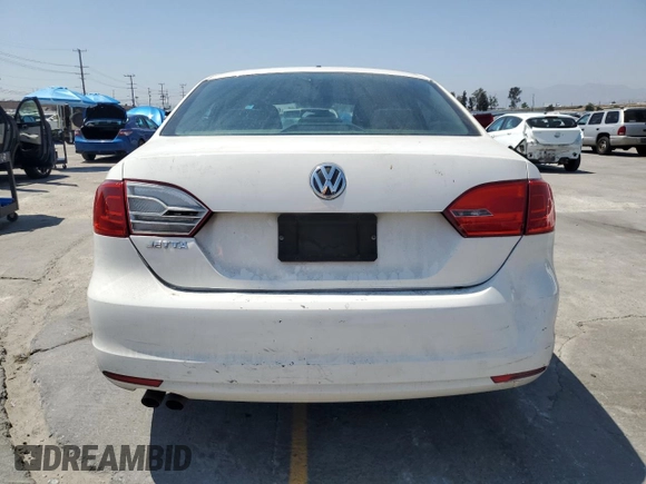 2014 Volkswagen Jetta S with VIN 3VW2K7AJ2EM356471, listed as a Copart auction lot 60475395 with 147,201 mi miles and Clean title. Bid and sale history available at DreamBid. Image 6.