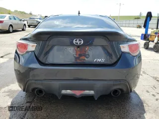 2015 Scion FR-S z VIN JF1ZNAA12F8707784, wystawiony jako Copart lot #56248735 z przebiegiem 119 679 mil mil oraz Szkoda całkowita • Salvage title. Historia ofert i sprzedaży dostępna na DreamBid. Obrazek 6.