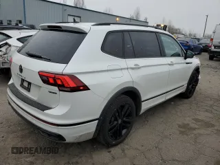 2022 Volkswagen Tiguan SE R-Line Black z VIN 3VV8B7AX4NM095511, wystawiony jako Copart lot #45333955 z przebiegiem 13 679 mil mil oraz Szkoda całkowita • Salvage title. Historia ofert i sprzedaży dostępna na DreamBid. Obrazek 3.
