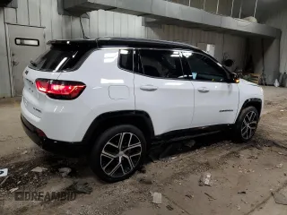 2024 Jeep Compass Limited with VIN 3C4NJDCN8RT113812, listed as a Copart auction lot 52194735 with 19,008 mi miles and Salvage Title. Bid and sale history available at carsss.com. Image 3.