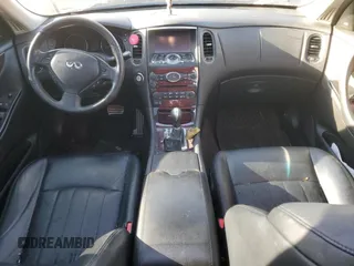 2017 Infiniti QX50 z VIN JN1BJ0RR2HM413424, wystawiony jako Copart lot #82097804 z przebiegiem Nie podano mil oraz Szkoda całkowita • Salvage title. Historia ofert i sprzedaży dostępna na DreamBid. Obrazek 8.