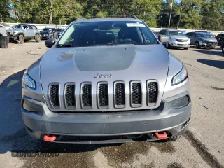 2017 Jeep Cherokee Trailhawk L Plus with VIN 1C4PJMBS7HD220533, listed as a Copart auction lot 81403364 with 94,101 mi miles and Salvage Title. Bid and sale history available at carsss.com. Image 5.