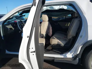 2022 Chevrolet Traverse LS with VIN 1GNERFKW4NJ104127, listed as a IAAI auction lot 41634489 with 47,538 mi miles. Bid and sale history available at carsss.com. Image 8.
