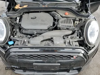 2023 MINI Hardtop Cooper S with VIN WMW53DH03P2T81248, listed as a Copart auction lot 43637175 with 9,565 mi miles and Salvage title. Bid and sale history available at DreamBid. Image 11.