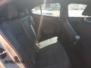 2021 Lexus UX 200 with VIN JTHX3JBH8M2033612, listed as a Copart auction lot 56215455 with 68,107 mi miles and Salvage title. Bid and sale history available at DreamBid. Image 10.