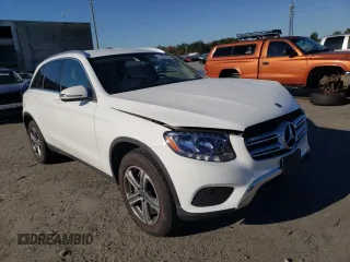 2019 Mercedes-Benz GLC with VIN WDC0G4KB0KV180047, listed as a Copart auction lot 61835712 with 67,235 mi miles. Bid and sale history available at carsss.com. Image 1.