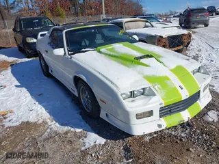 1991 Chevrolet Camaro RS with VIN 1G1FP23E1ML181101, listed as a IAAI auction lot 41405303 with 96,580 mi miles. Bid and sale history available at carsss.com. Image 1.
