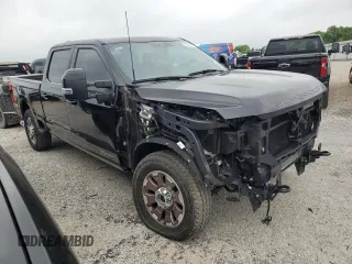 2024 Ford Super Duty F-250 SRW XL with VIN 1FT8W2BTXRED69906, listed as a Copart auction lot 55270455 with 7,381 mi miles and Salvage Title. Bid and sale history available at carsss.com. Image 4.
