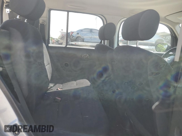 2010 Nissan Cube S z VIN JN8AZ2KR2AT159303, wystawiony jako Copart lot #70977764 z przebiegiem 96 670 mil mil oraz Nie do naprawy • Non repairable. Historia ofert i sprzedaży dostępna na DreamBid. Obrazek 11.