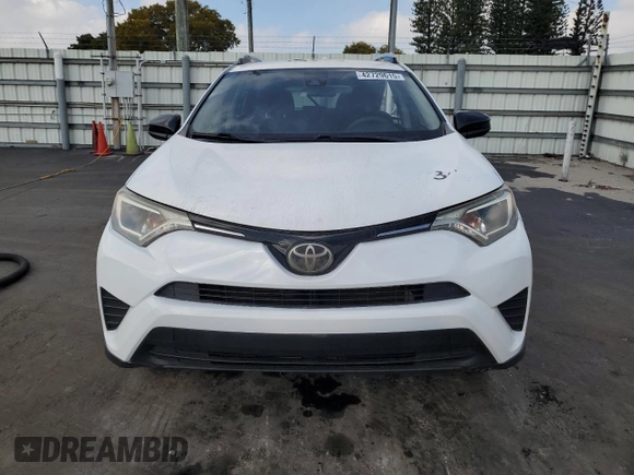 2018 Toyota RAV4 LE with VIN JTMZFREV4JJ165124, listed as a Copart auction lot 42729615 with 95,205 mi miles and Salvage Title. Bid and sale history available at carsss.com. Image 5.
