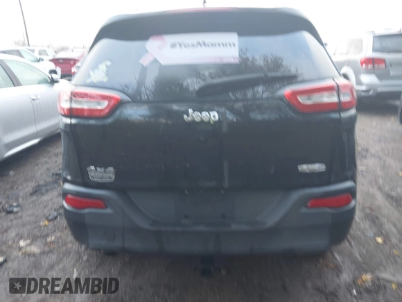 2016 Jeep Cherokee Latitude with VIN 1C4PJMCB0GW360103, listed as a IAAI auction lot 40788185 with 132,894 mi miles. Bid and sale history available at carsss.com. Image 17.