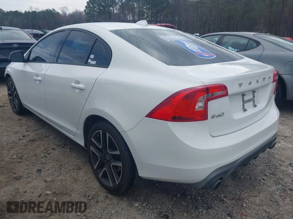 2017 Volvo S60 Dynamic with VIN YV126MFL2H2421907, listed as a IAAI auction lot 41737301 with 87,239 mi miles. Bid and sale history available at carsss.com. Image 3.