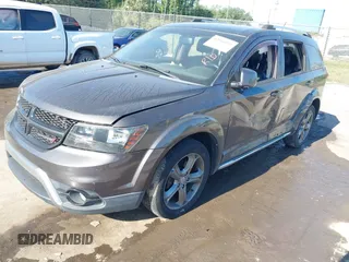 2016 Dodge Journey Crossroad Plus z VIN 3C4PDCGB0GT209506, wystawiony jako IAAI lot #42044055 z przebiegiem 93 115 mil mil oraz . Historia ofert i sprzedaży dostępna na DreamBid. Obrazek 2.