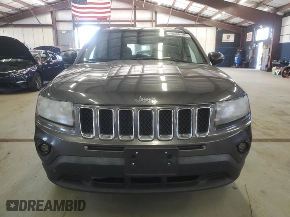 2016 Jeep Compass Sport с VIN 1C4NJCBA7GD611978, выставлен на аукционе Copart как лот 48680495 с пробегом 123 456 миль миль и Чистый • Clean title. История ставок и продаж доступна на DreamBid. Изображение 5.
