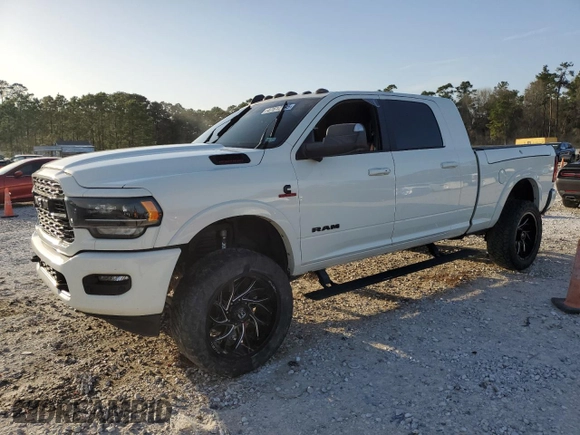 2022 Ram 2500 Limited с VIN 3C6UR5TL4NG181009, выставлен на аукционе Copart как лот 56258765 с пробегом Не указан миль и На запчасти • Non repairable. История ставок и продаж доступна на DreamBid. Изображение 1.