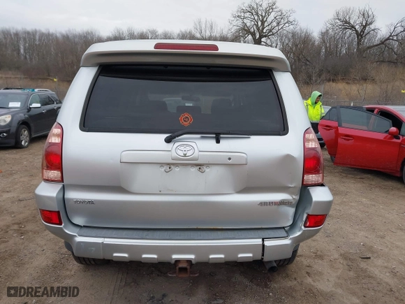 2005 Toyota 4Runner SR5 with VIN JTEBU14R050059290, listed as a IAAI auction lot 41906095 with 194,788 mi miles. Bid and sale history available at carsss.com. Image 16.