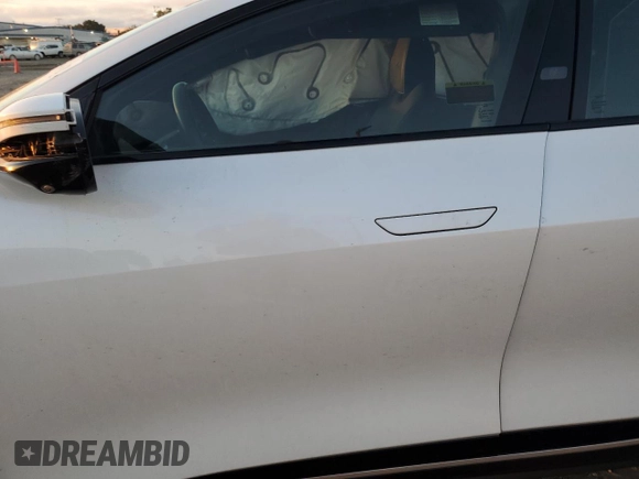 2023 Lucid Air Touring z VIN 50EA1TEA3PA002281, wystawiony jako Copart lot #82719864 z przebiegiem Nie podano mil oraz Szkody całkowita. Historia ofert i sprzedaży dostępna na DreamBid. Obrazek 7.