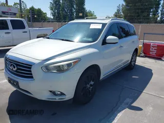 2013 Infiniti JX35 z VIN 5N1AL0MM3DC305128, wystawiony jako IAAI lot #42427531 z przebiegiem 230 289 mil mil oraz . Historia ofert i sprzedaży dostępna na DreamBid. Obrazek 2.