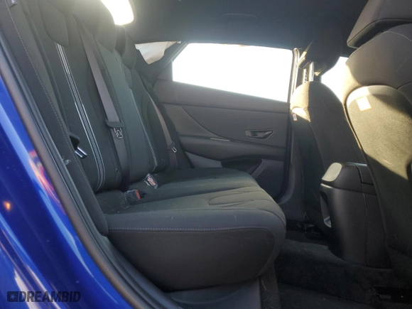 2025 Hyundai Elantra SEL Sport with VIN KMHLM4DG6SU864008, listed as a Copart auction lot 85490394 with 2,865 mi miles and Salvage Title. Bid and sale history available at carsss.com. Image 10.