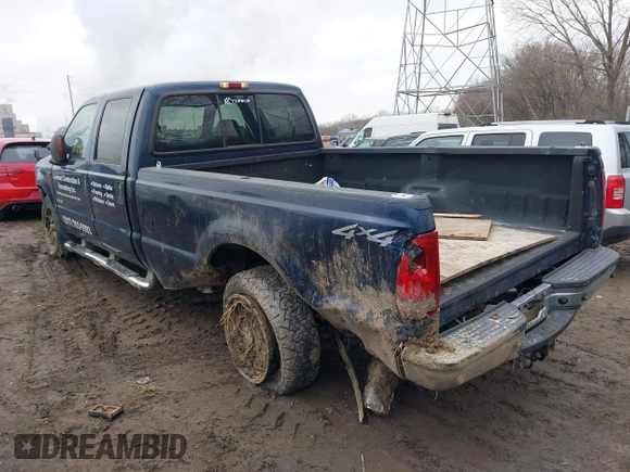 2003 Ford F-350 XL with VIN 1FTSW31P33EB81381, listed as a IAAI auction lot 41119095 with 300,858 mi miles and . Bid and sale history available at DreamBid. Image 3.