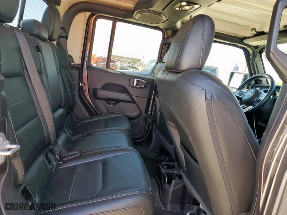 2022 Jeep Gladiator High Altitude with VIN 1C6HJTFG8NL131468, listed as a Copart auction lot 54019155 with 52,145 mi miles and Clean Title. Bid and sale history available at carsss.com. Image 10.