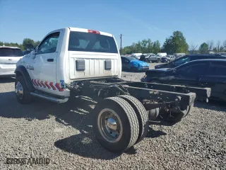 2018 Ram 5500 Chassis Cab Tradesman with VIN 3C7WRMAL7JG285036, listed as a Copart auction lot 52345665 with 130,718 mi miles and Clean Title. Bid and sale history available at carsss.com. Image 2.