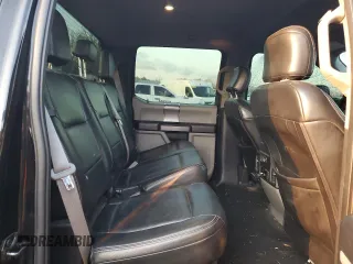 2017 Ford F-350 Lariat с VIN 1FT8W3DT1HEF35179, выставлен на аукционе Copart как лот 89137505 с пробегом 193 805 миль миль и Списание • Salvage title. История ставок и продаж доступна на DreamBid. Изображение 11.