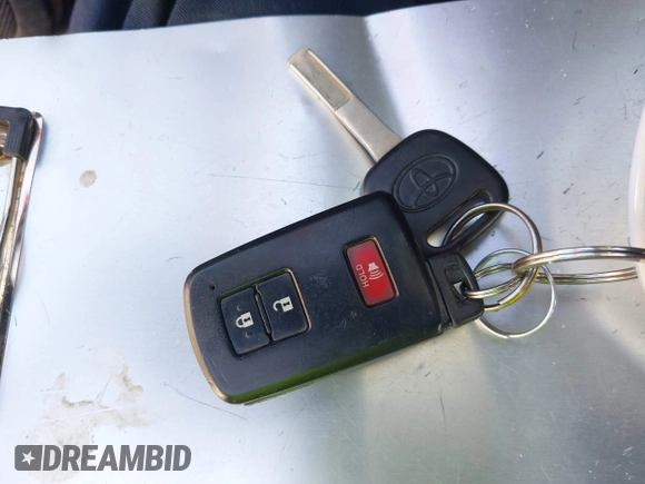 2021 Toyota Tacoma SR z VIN 5TFCZ5AN8MX247421, wystawiony jako IAAI lot #42147910 z przebiegiem 94 467 mil mil oraz . Historia ofert i sprzedaży dostępna na DreamBid. Obrazek 11.