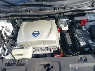 2015 Nissan LEAF SL z VIN 1N4AZ0CP2FC312062, wystawiony jako IAAI lot #42069975 z przebiegiem 250 000 mil mil oraz . Historia ofert i sprzedaży dostępna na DreamBid. Obrazek 10.