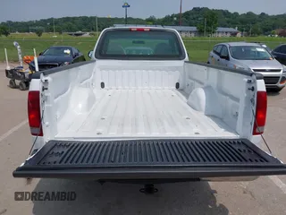 2000 Ford F-150 XL with VIN 1FTRF17W6YNA47683, listed as a IAAI auction lot 42480328 with 178,662 mi miles and . Bid and sale history available at DreamBid. Image 18.