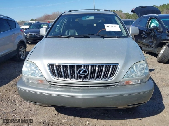 2003 Lexus RX 300 with VIN JTJGF10U230157794, listed as a IAAI auction lot 41781777 with 147,511 mi miles. Bid and sale history available at carsss.com. Image 6.