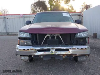 2003 Chevrolet Silverado 1500 LS with VIN 2GCEC19T531184487, listed as a IAAI auction lot 41846403 with 262,620 mi miles. Bid and sale history available at carsss.com. Image 6.