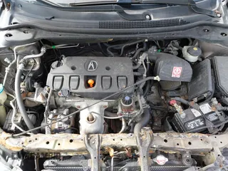 2013 Acura ILX Premium z VIN 19VDE1F54DE001539, wystawiony jako IAAI lot #42015973 z przebiegiem Nie podano mil oraz . Historia ofert i sprzedaży dostępna na DreamBid. Obrazek 10.