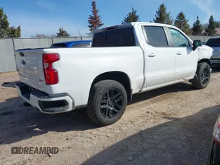 2024 Chevrolet Silverado 1500 RST with VIN 2GCUDEED4R1211055, listed as a IAAI auction lot 41783226 with 17,172 mi miles. Bid and sale history available at carsss.com. Image 4.