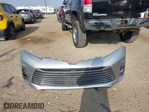 2018 Toyota Sienna XLE Auto Access Seat with VIN 5TDYZ3DC3JS919973, listed as a IAAI auction lot 41788544 with 114,828 mi miles and . Bid and sale history available at DreamBid. Image 12.